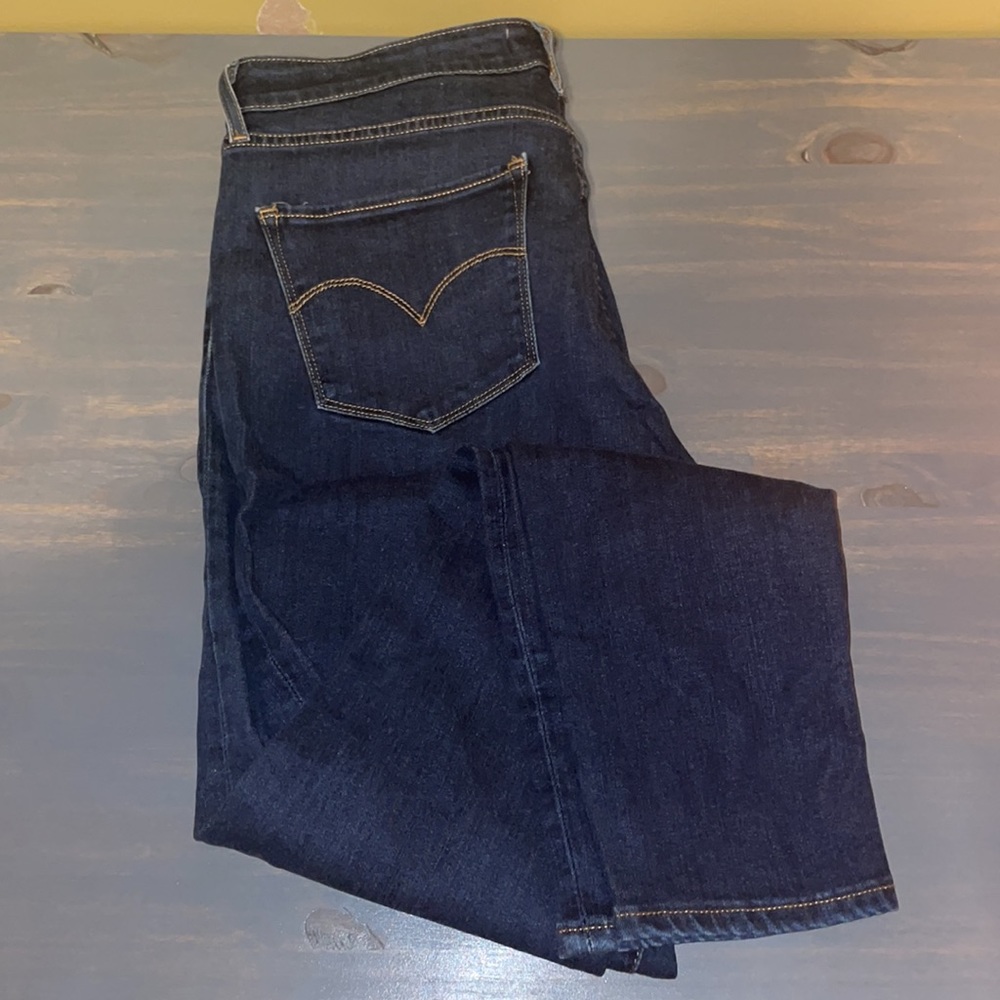 Levi’s skinny high rise jeans size 32